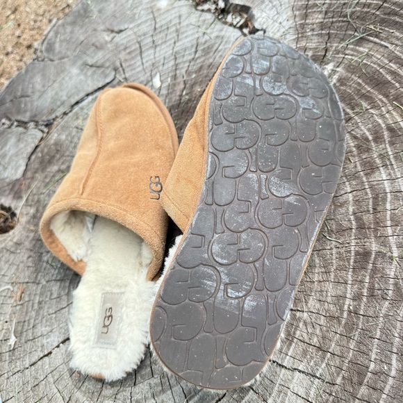 UGG Chestnut Suede Slippers - Picture 4 of 5